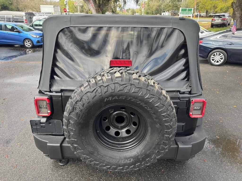 Jeep Wrangler Unlimited Sport 4WD 2013