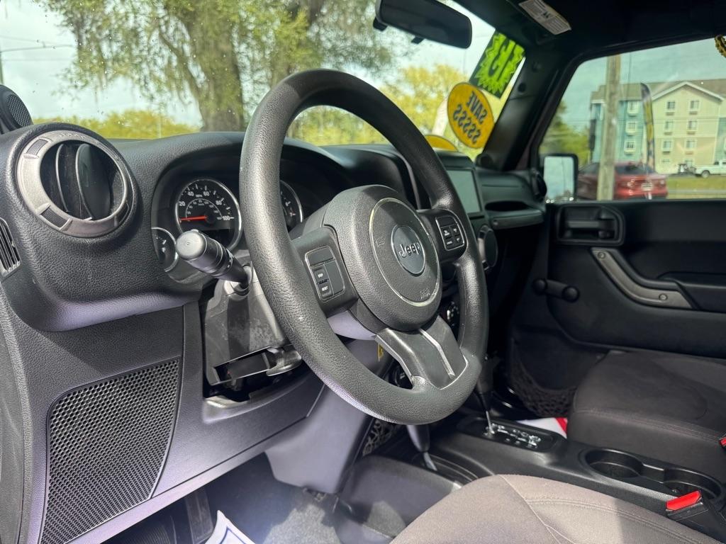 Jeep Wrangler Unlimited Sport 4WD 2013