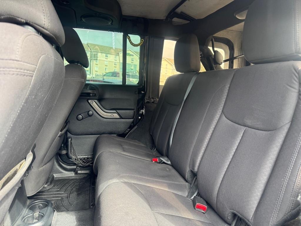 Jeep Wrangler Unlimited Sport 4WD 2013