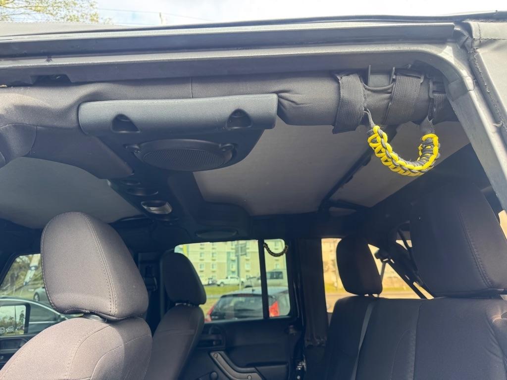 Jeep Wrangler Unlimited Sport 4WD 2013