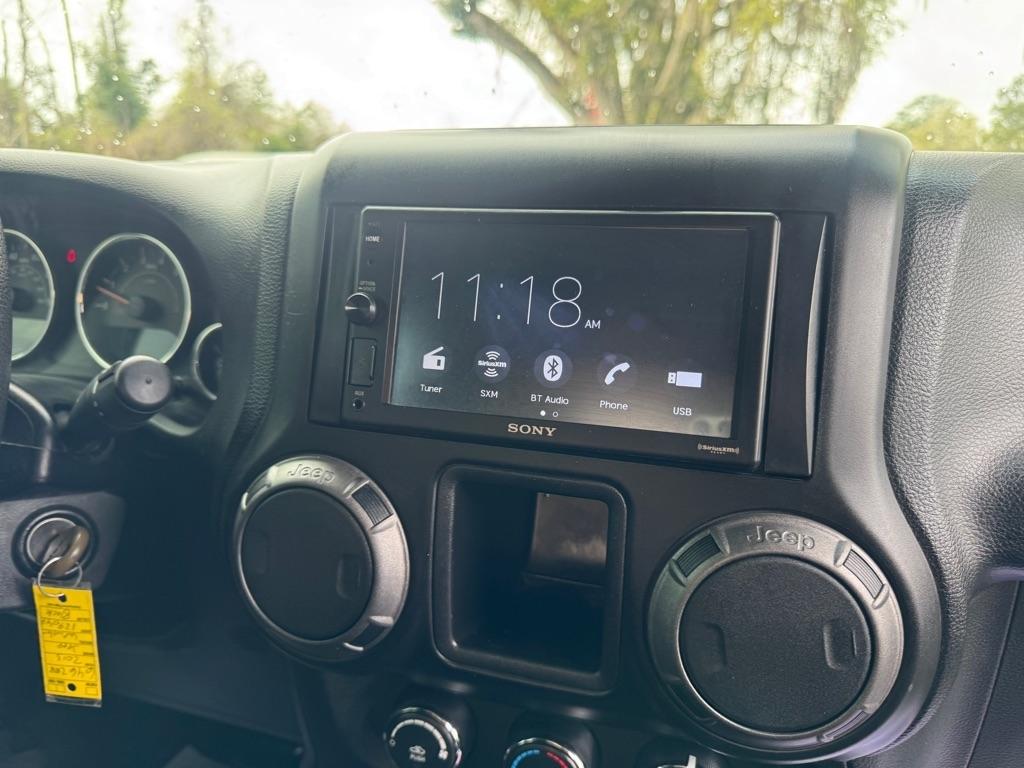 Jeep Wrangler Unlimited Sport 4WD 2013