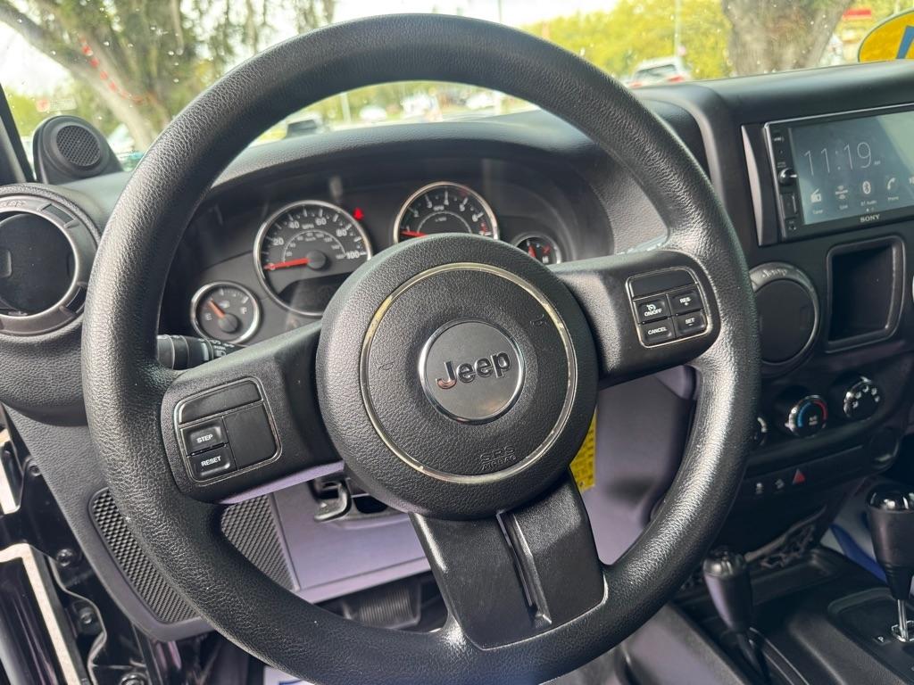 Jeep Wrangler Unlimited Sport 4WD 2013