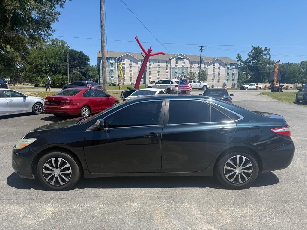 Toyota Camry LE 2015