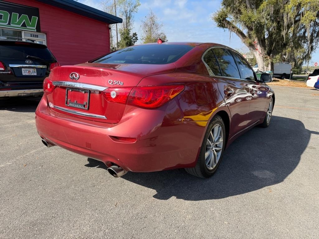 Infiniti Q50 Premium 2014