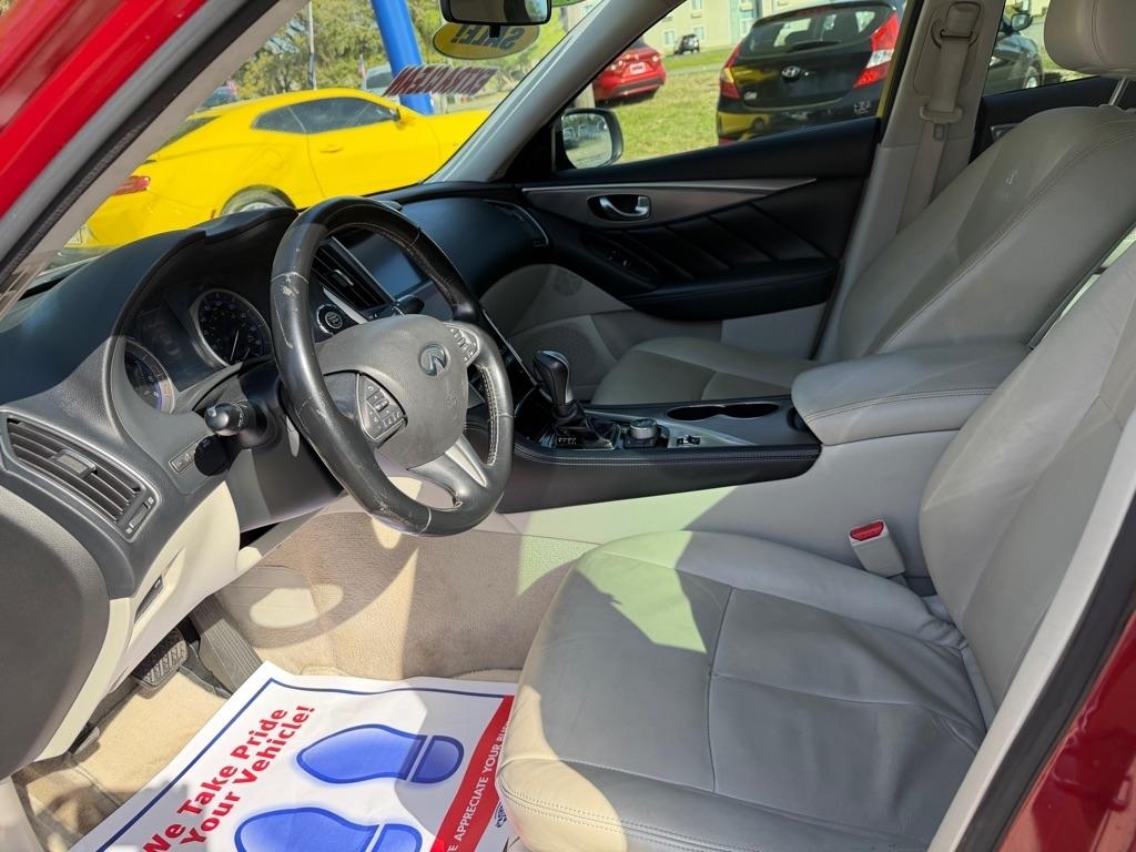 Infiniti Q50 Premium 2014