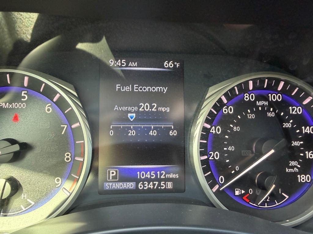 Infiniti Q50 Premium 2014