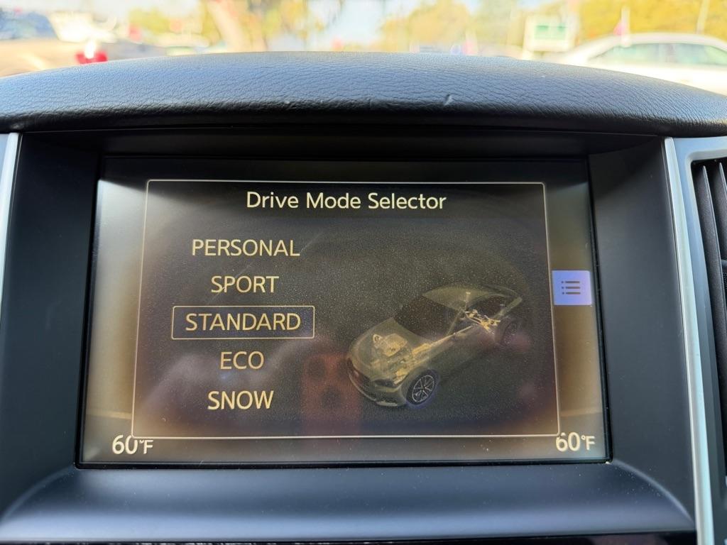 Infiniti Q50 Premium 2014