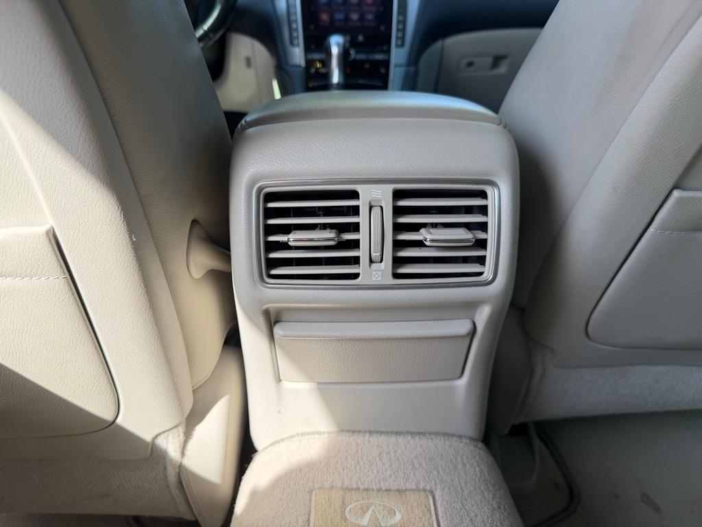 Infiniti Q50 Premium 2014