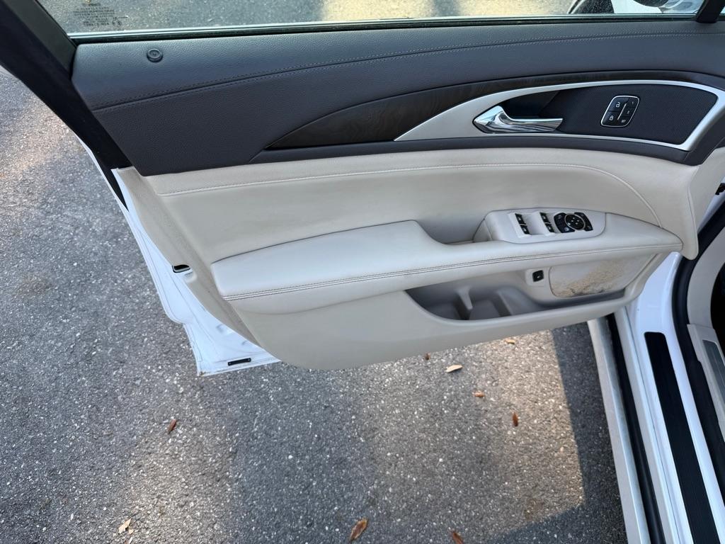 Lincoln MKZ Hybrid Select 2017