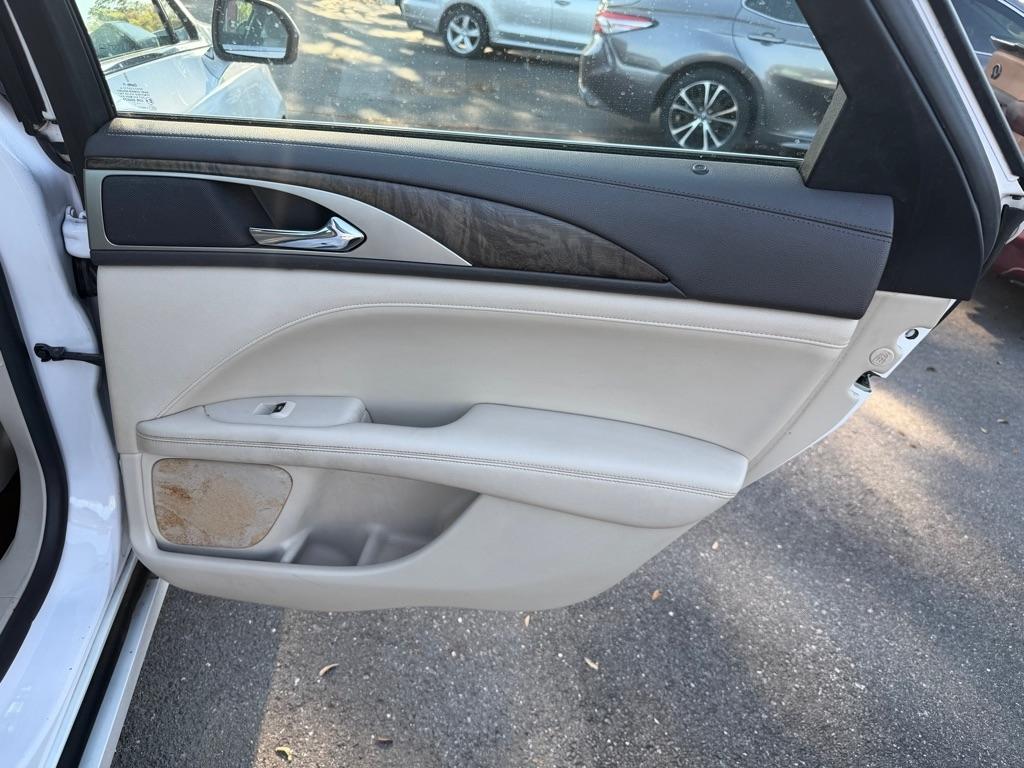 Lincoln MKZ Hybrid Select 2017