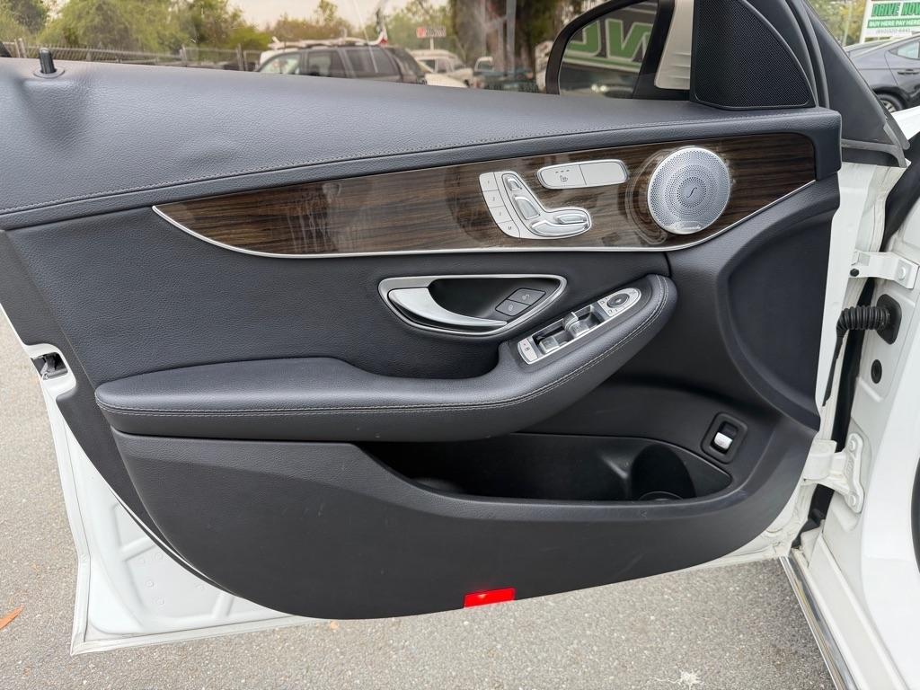 Mercedes-Benz C-Class C300 4MATIC Sedan 2016