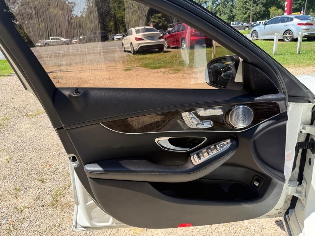 Mercedes-Benz C-Class C300 4MATIC Sedan 2016