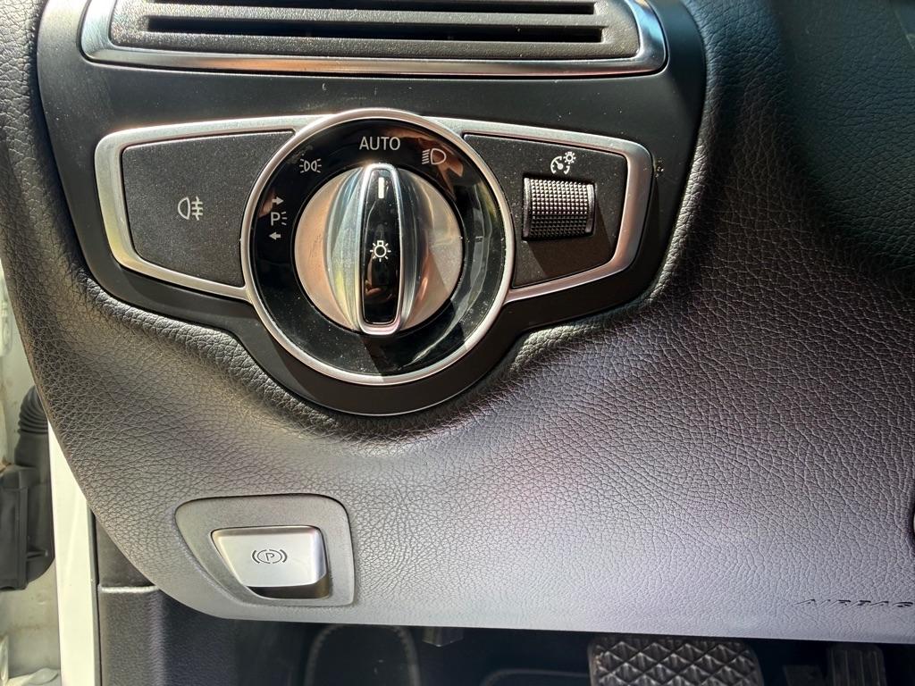 Mercedes-Benz C-Class C300 4MATIC Sedan 2016