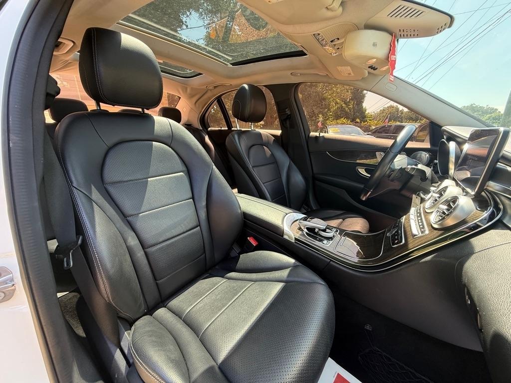 Mercedes-Benz C-Class C300 4MATIC Sedan 2016