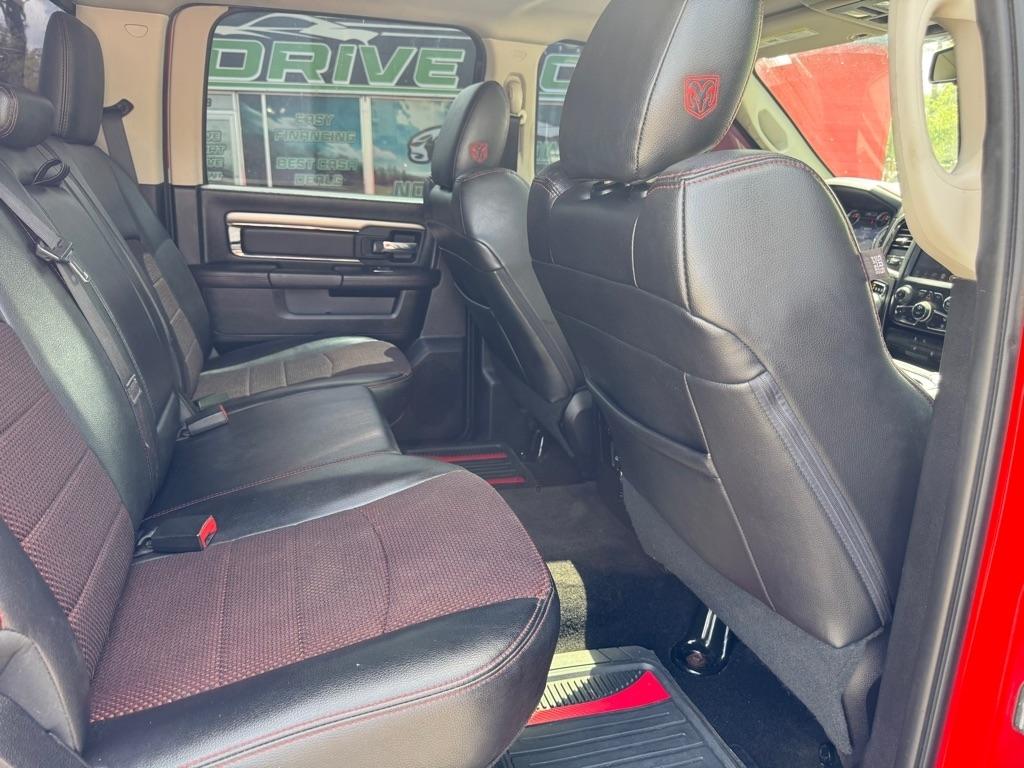 RAM 1500 Sport Crew Cab SWB 4WD 2016