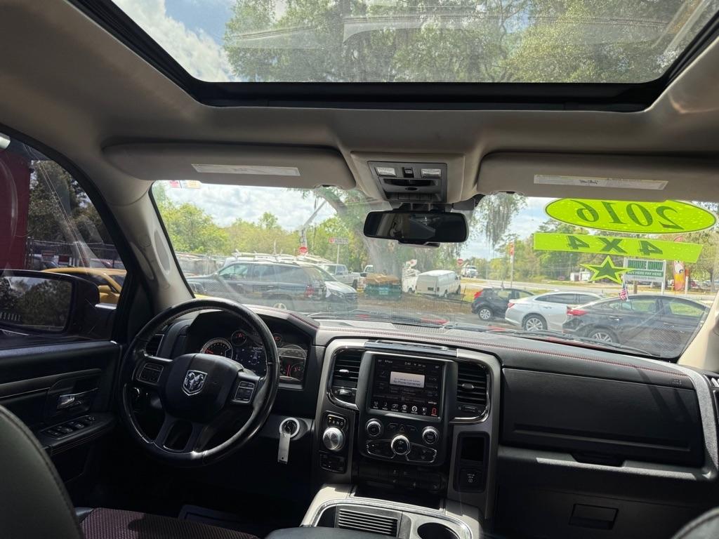 RAM 1500 Sport Crew Cab SWB 4WD 2016