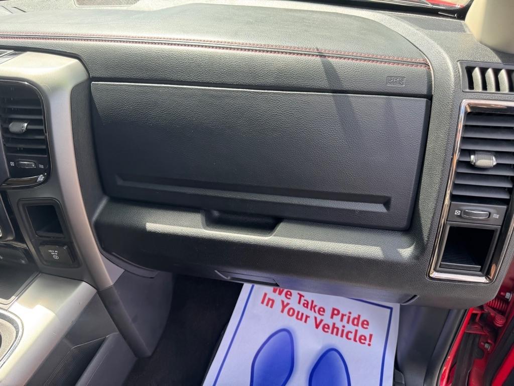 RAM 1500 Sport Crew Cab SWB 4WD 2016