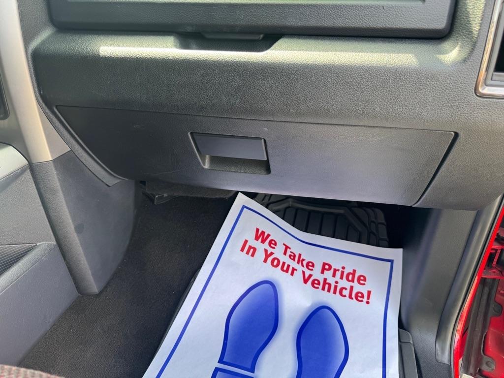 RAM 1500 Sport Crew Cab SWB 4WD 2016