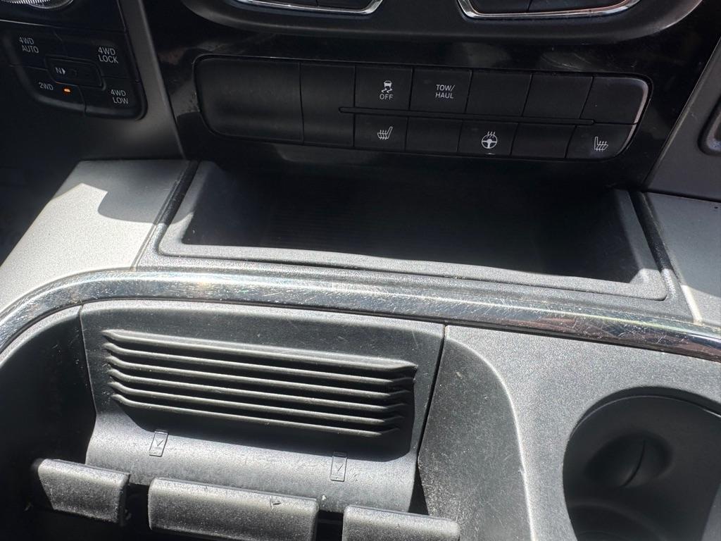 RAM 1500 Sport Crew Cab SWB 4WD 2016