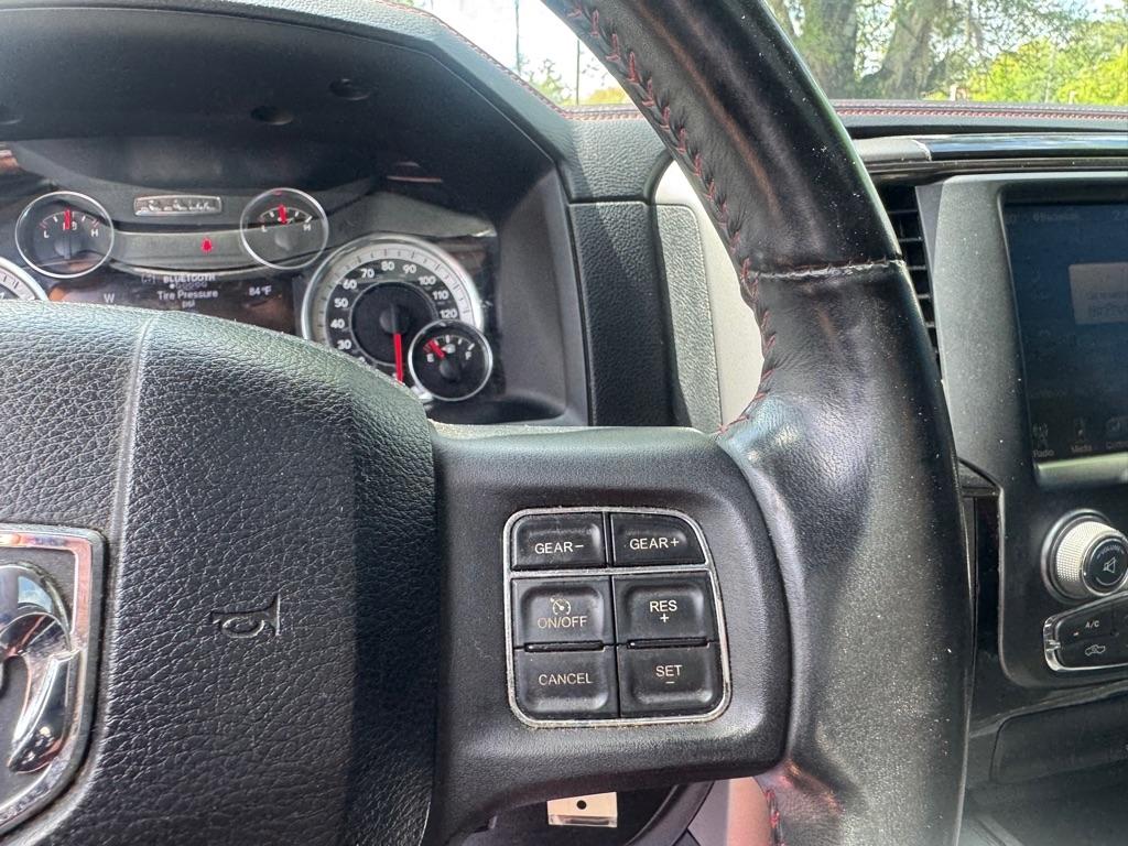 RAM 1500 Sport Crew Cab SWB 4WD 2016