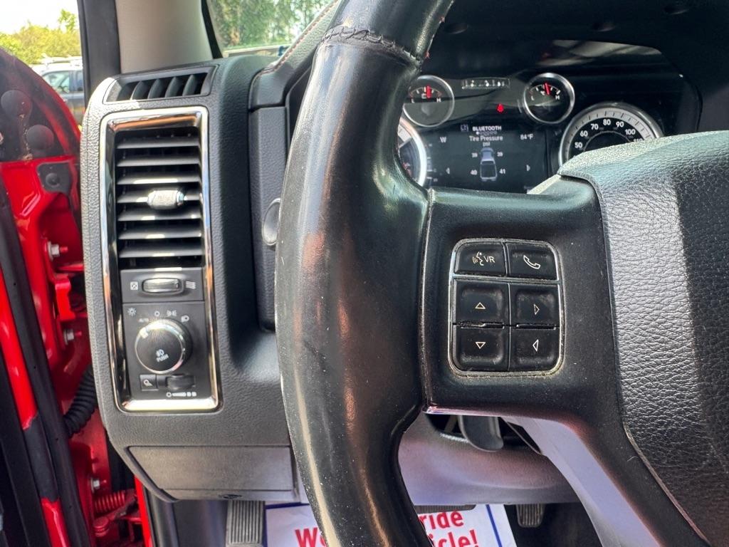 RAM 1500 Sport Crew Cab SWB 4WD 2016