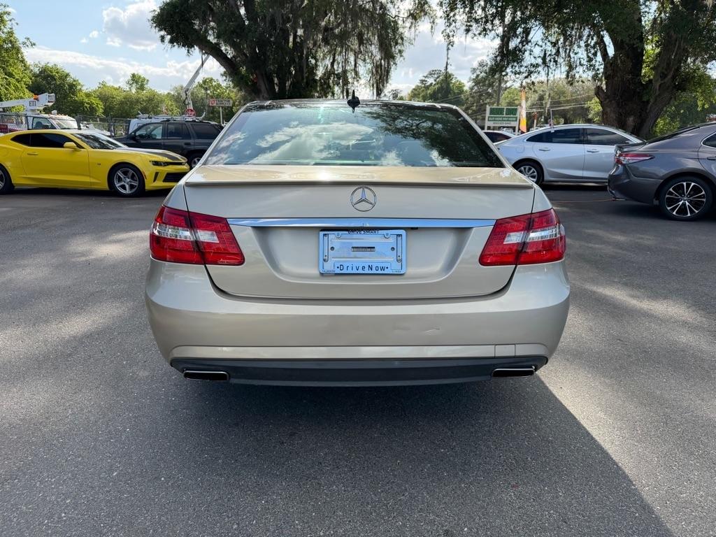 Mercedes-Benz E-Class E350 Sedan 2011