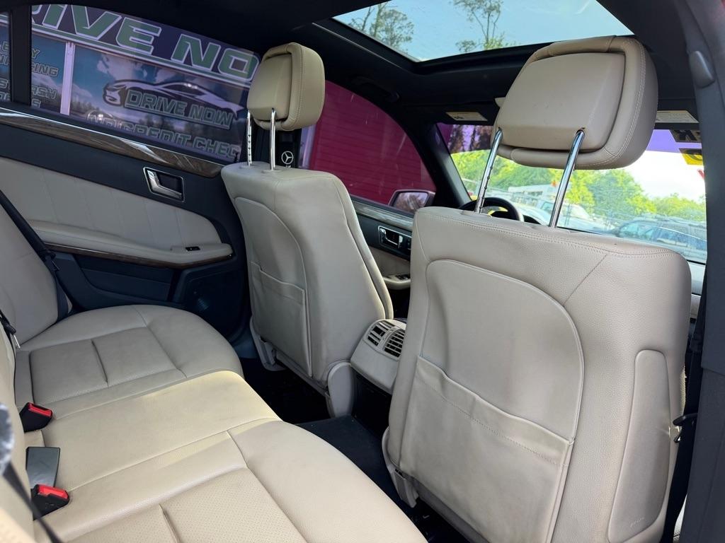 Mercedes-Benz E-Class E350 Sedan 2011