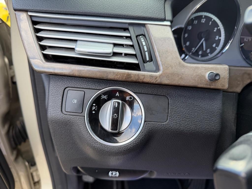 Mercedes-Benz E-Class E350 Sedan 2011