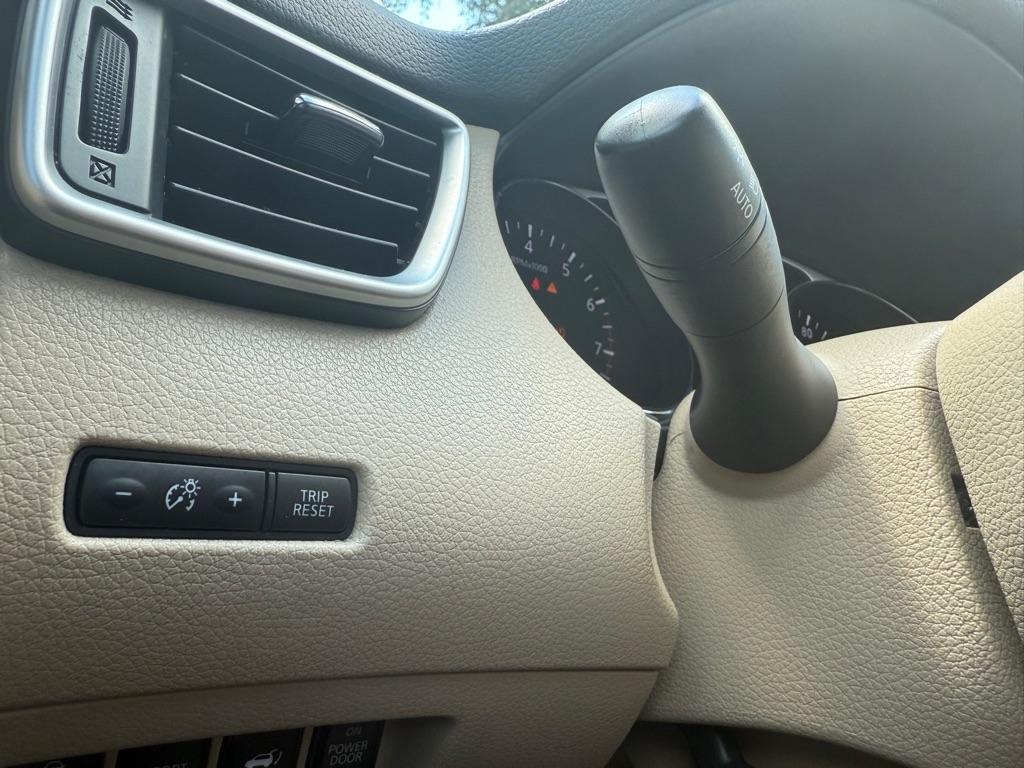 Nissan Rogue SL FWD 2015