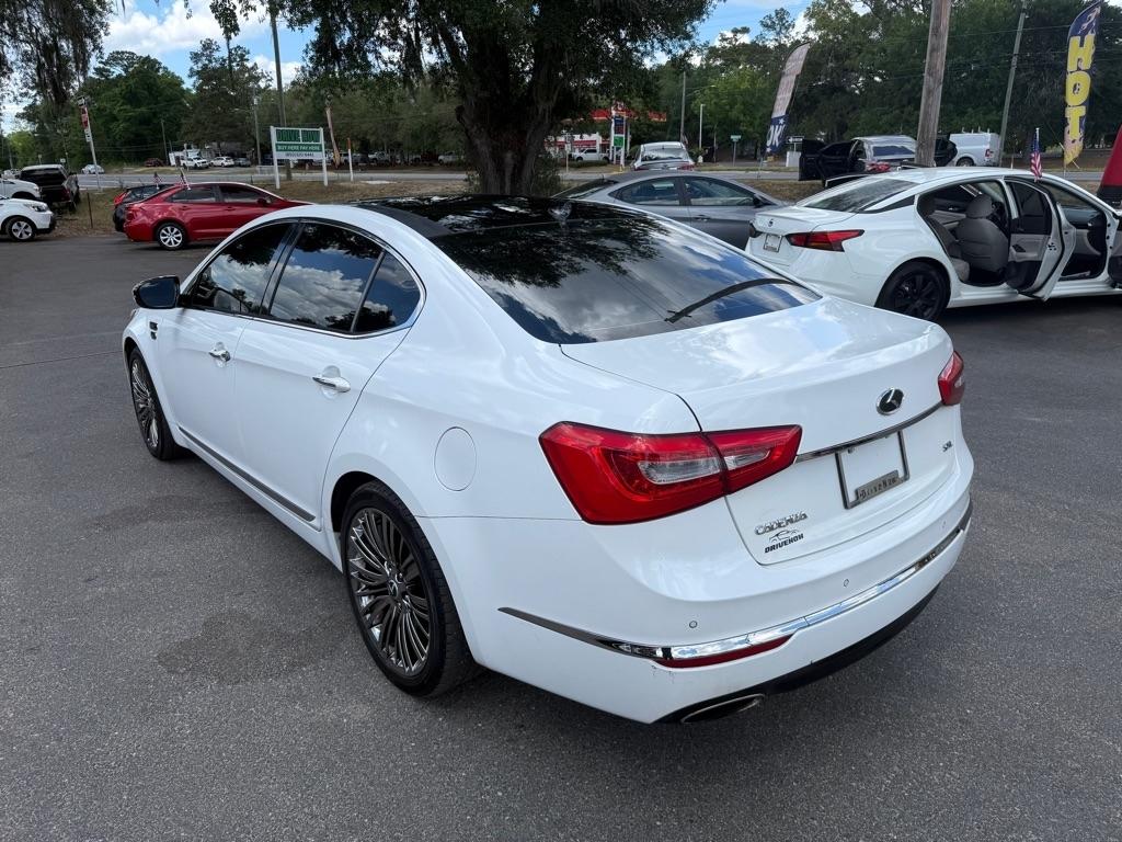Kia Cadenza Premium 2015