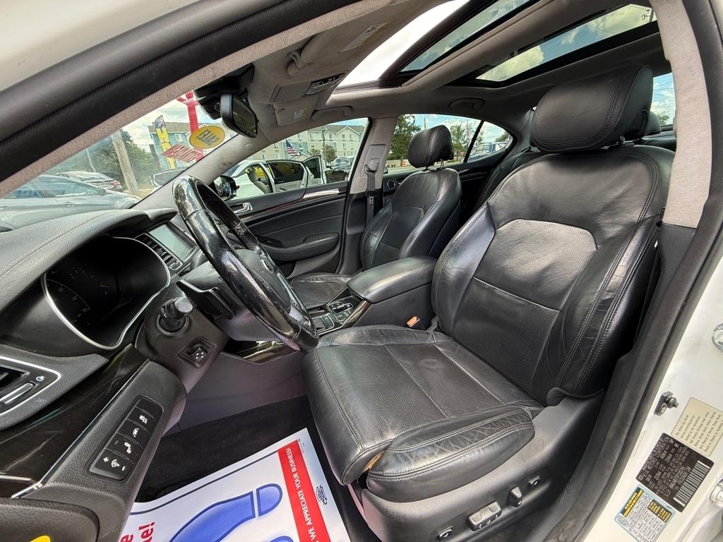 Kia Cadenza Premium 2015