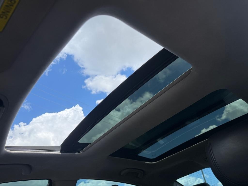 Kia Cadenza Premium 2015