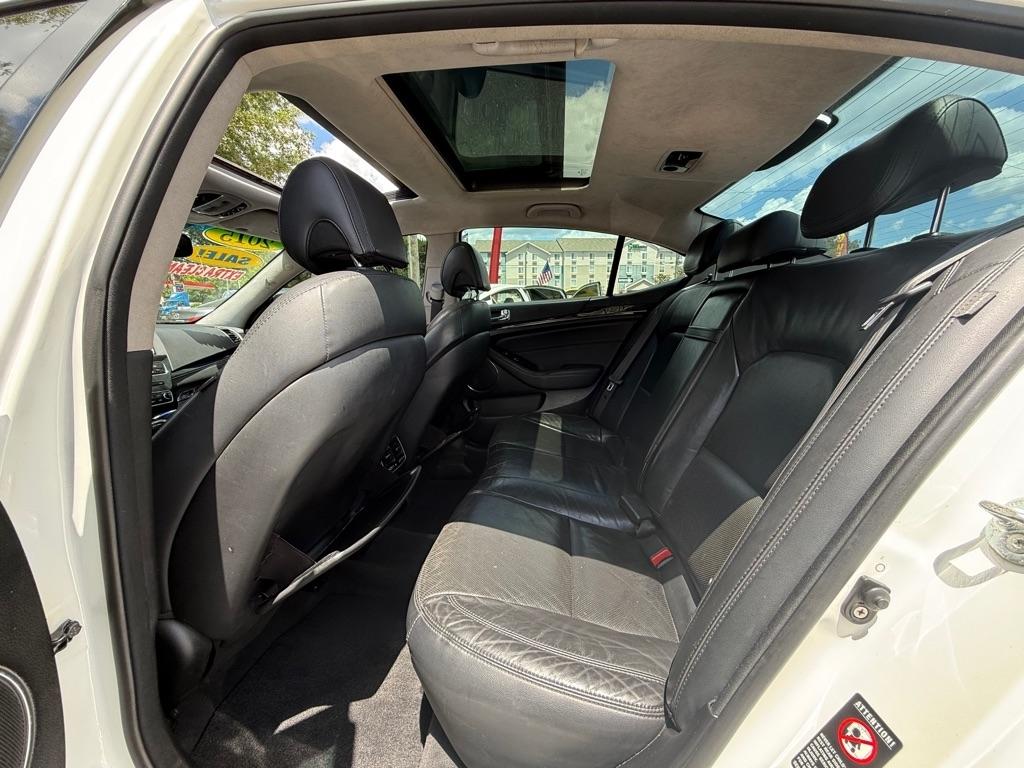 Kia Cadenza Premium 2015