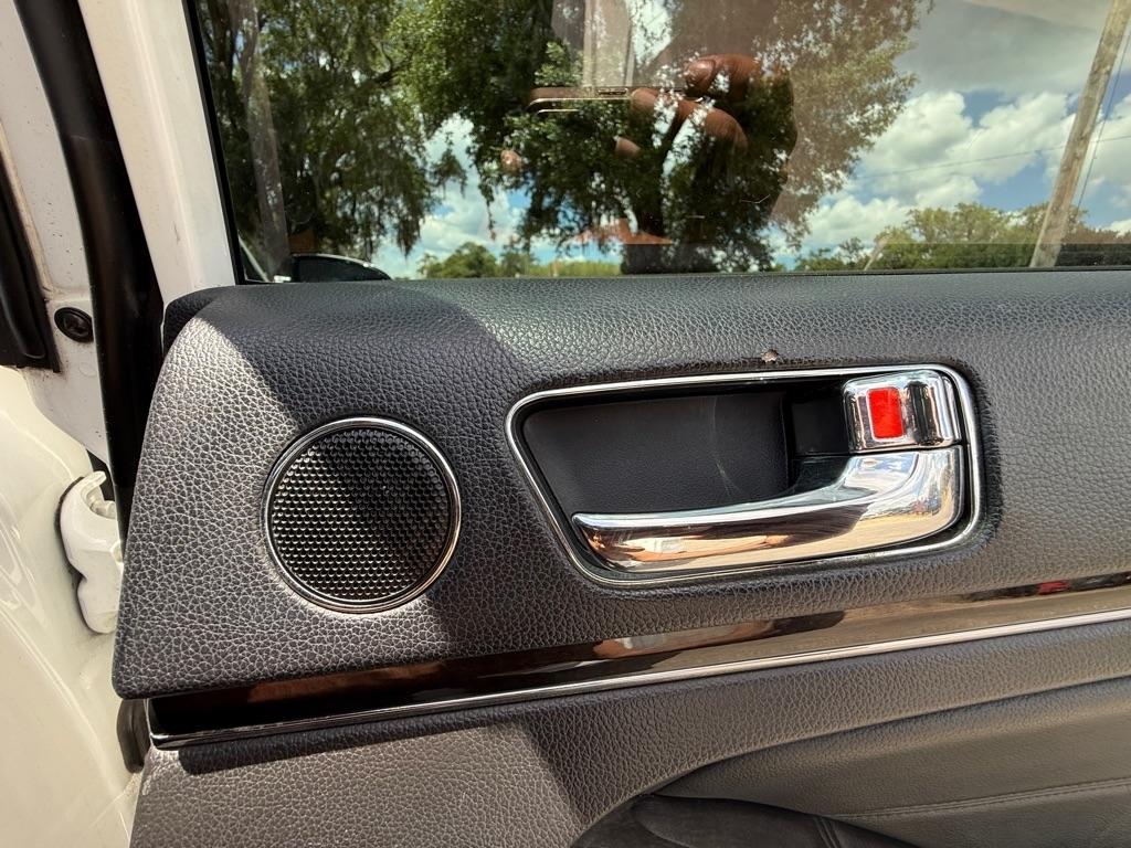 Kia Cadenza Premium 2015