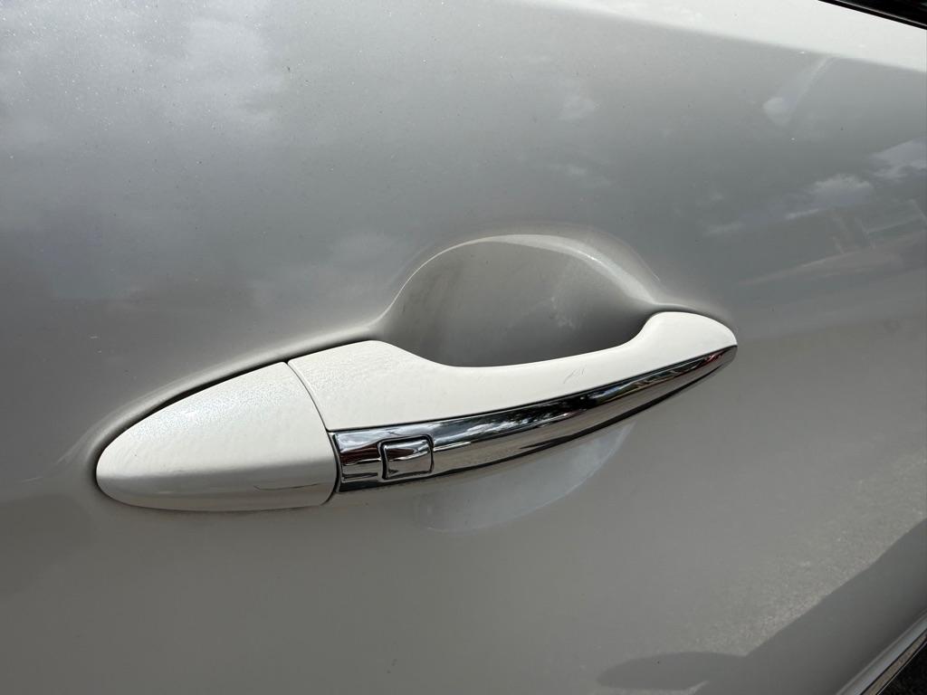 Kia Cadenza Premium 2015