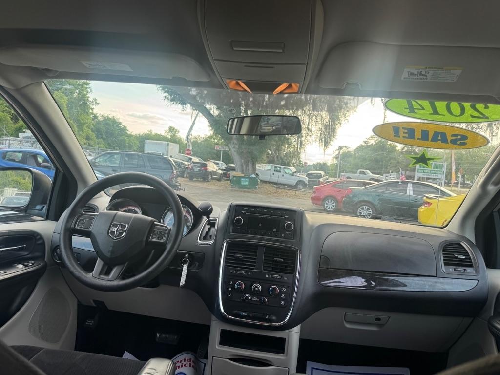 Dodge Grand Caravan SE 2014