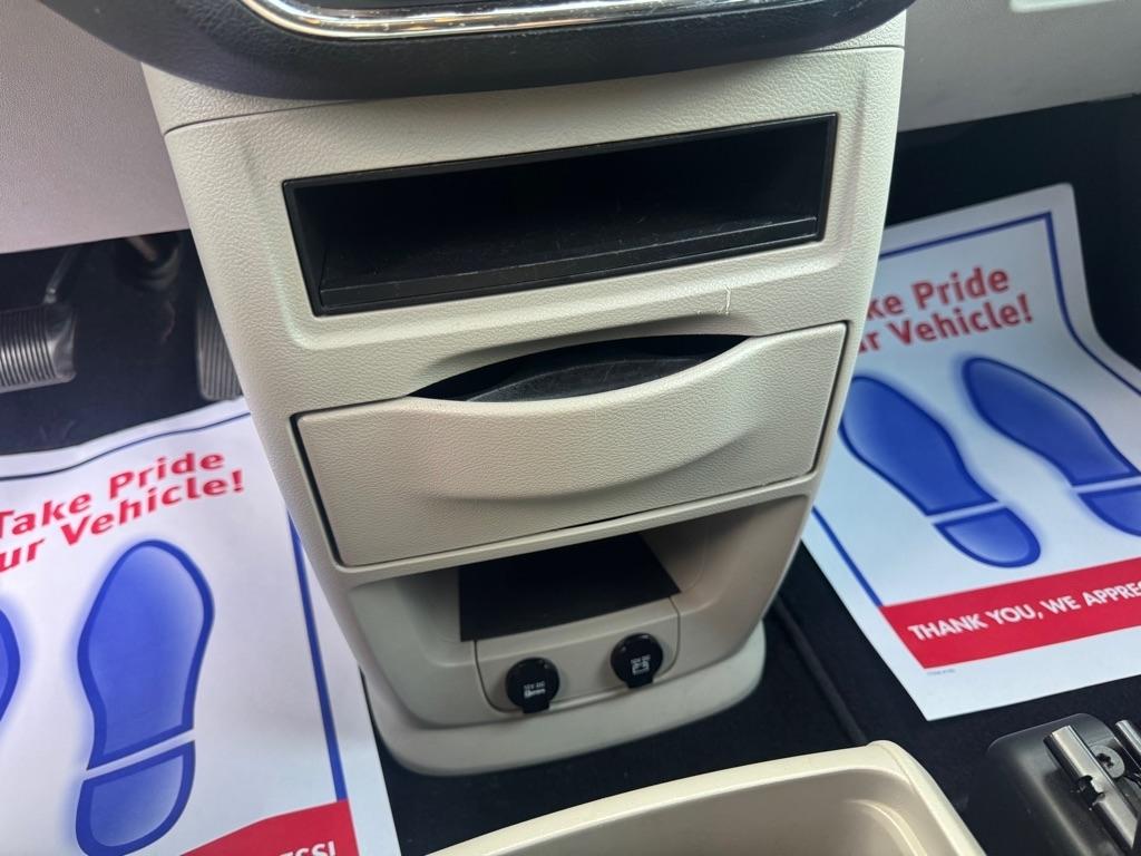 Dodge Grand Caravan SE 2014