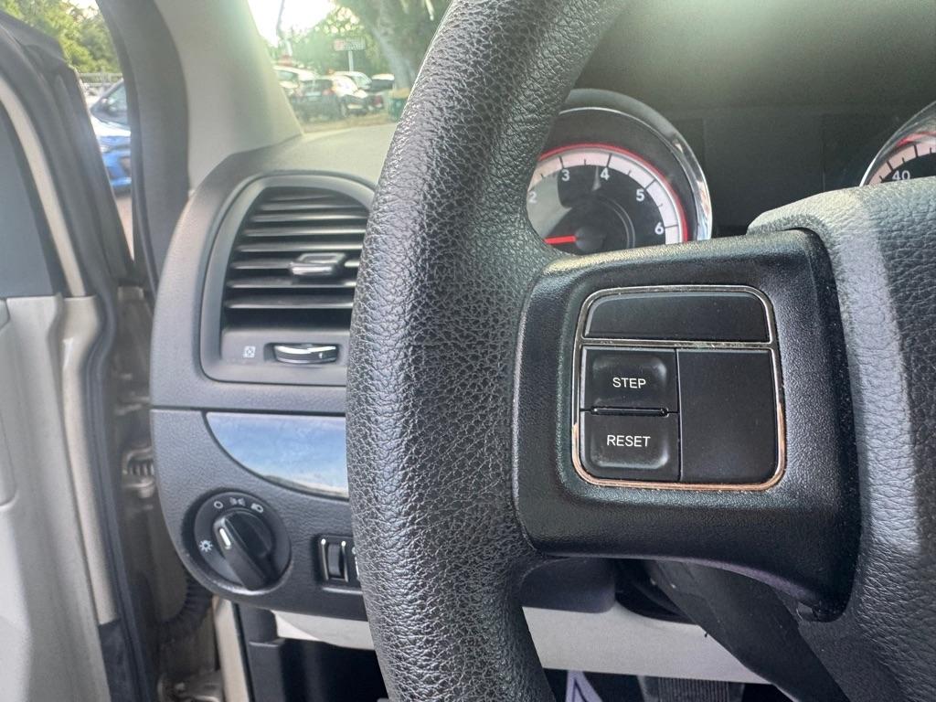 Dodge Grand Caravan SE 2014