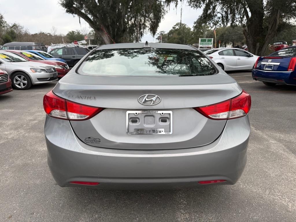 Hyundai Elantra GLS A/T 2011
