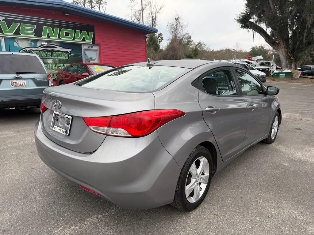 Hyundai Elantra GLS A/T 2011