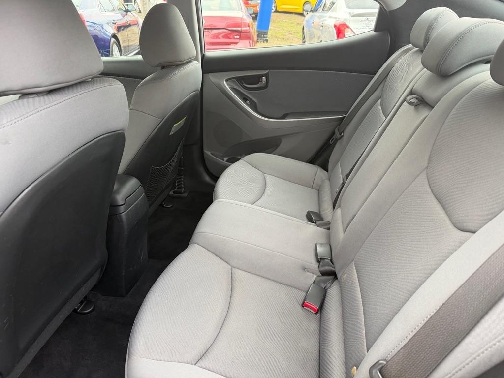 Hyundai Elantra GLS A/T 2011