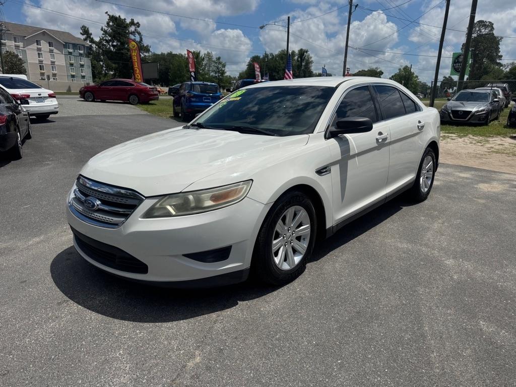 Ford Taurus SE FWD 2012