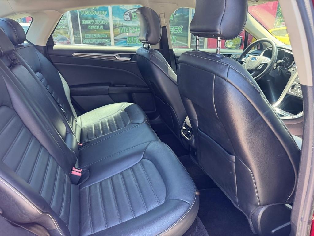Ford Fusion SE 2017