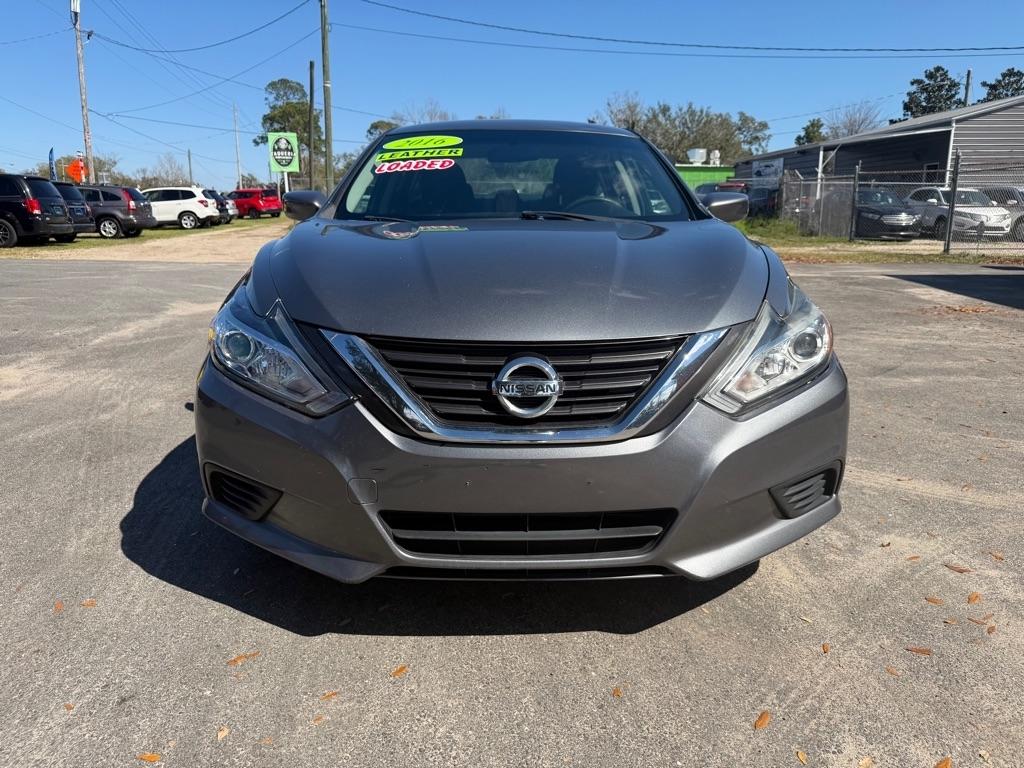Nissan Altima  2016
