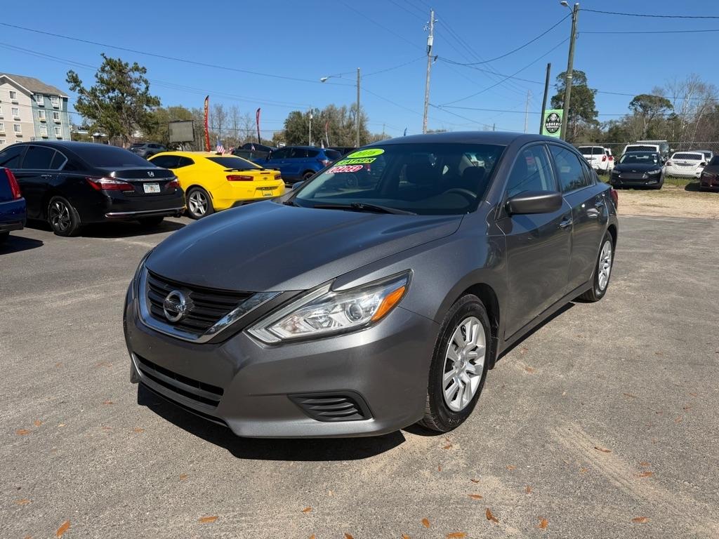 Nissan Altima  2016