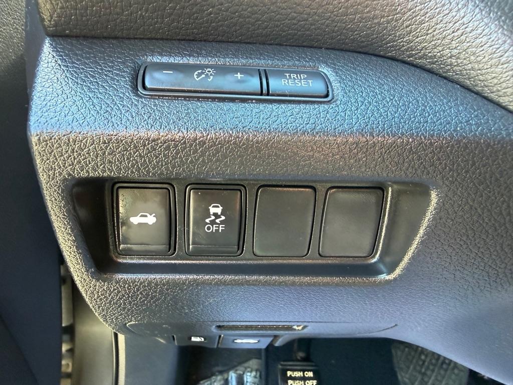 Nissan Altima  2016