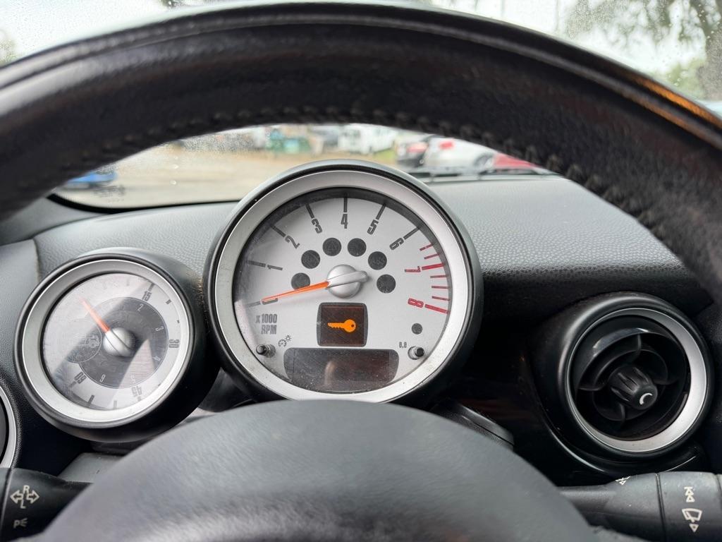 MINI Cooper Convertible 2010