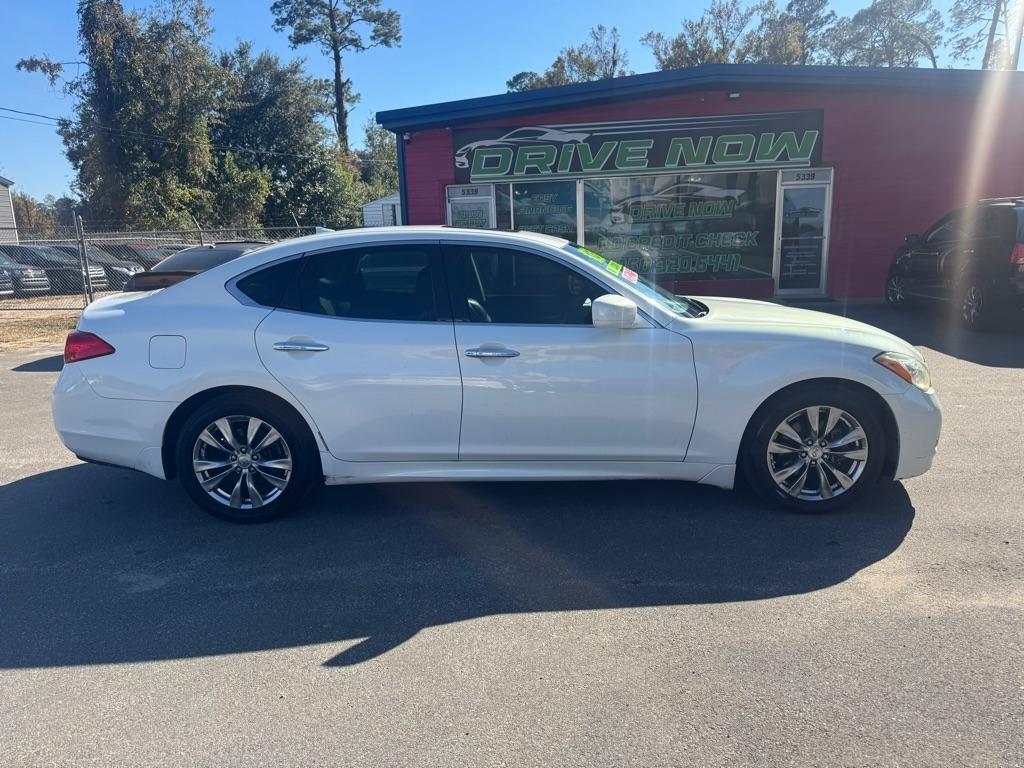 Infiniti M 37 2013