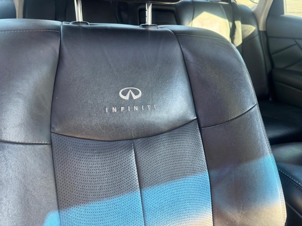 Infiniti M 37 2013