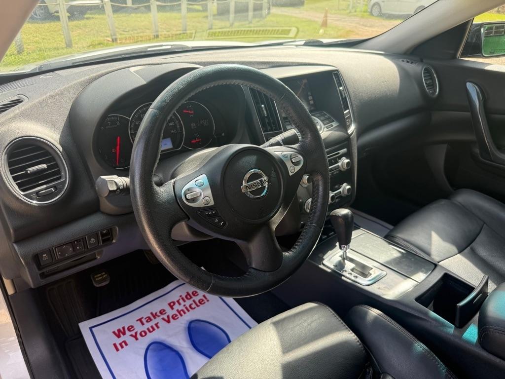 Nissan Maxima SV 2013